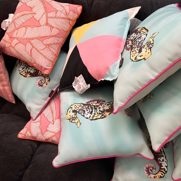 Decorative Pillows